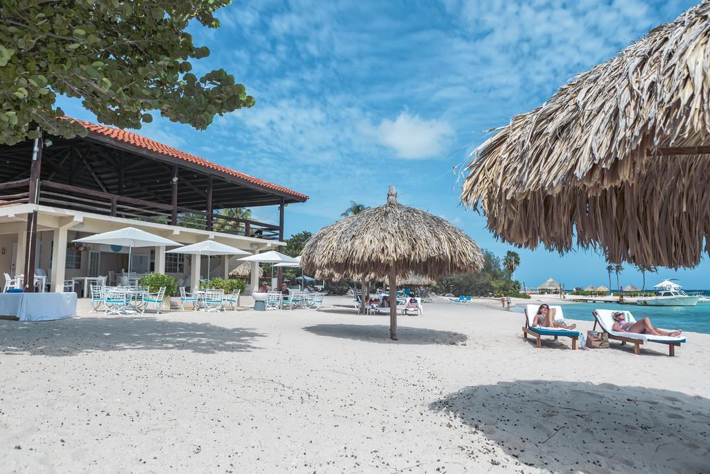 Floris Suite Hotel - Spa & Beach Club - Adults Only Piscadera Bay Екстериор снимка