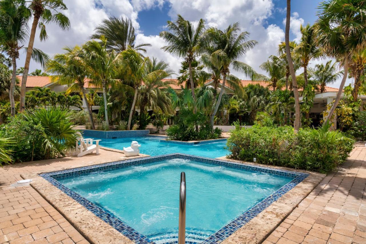 Floris Suite Hotel - Spa & Beach Club - Adults Only Piscadera Bay Екстериор снимка