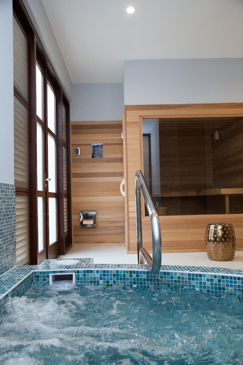 Floris Suite Hotel - Spa & Beach Club - Adults Only Piscadera Bay Екстериор снимка