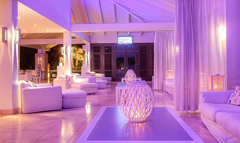 Floris Suite Hotel - Spa & Beach Club - Adults Only Piscadera Bay Екстериор снимка